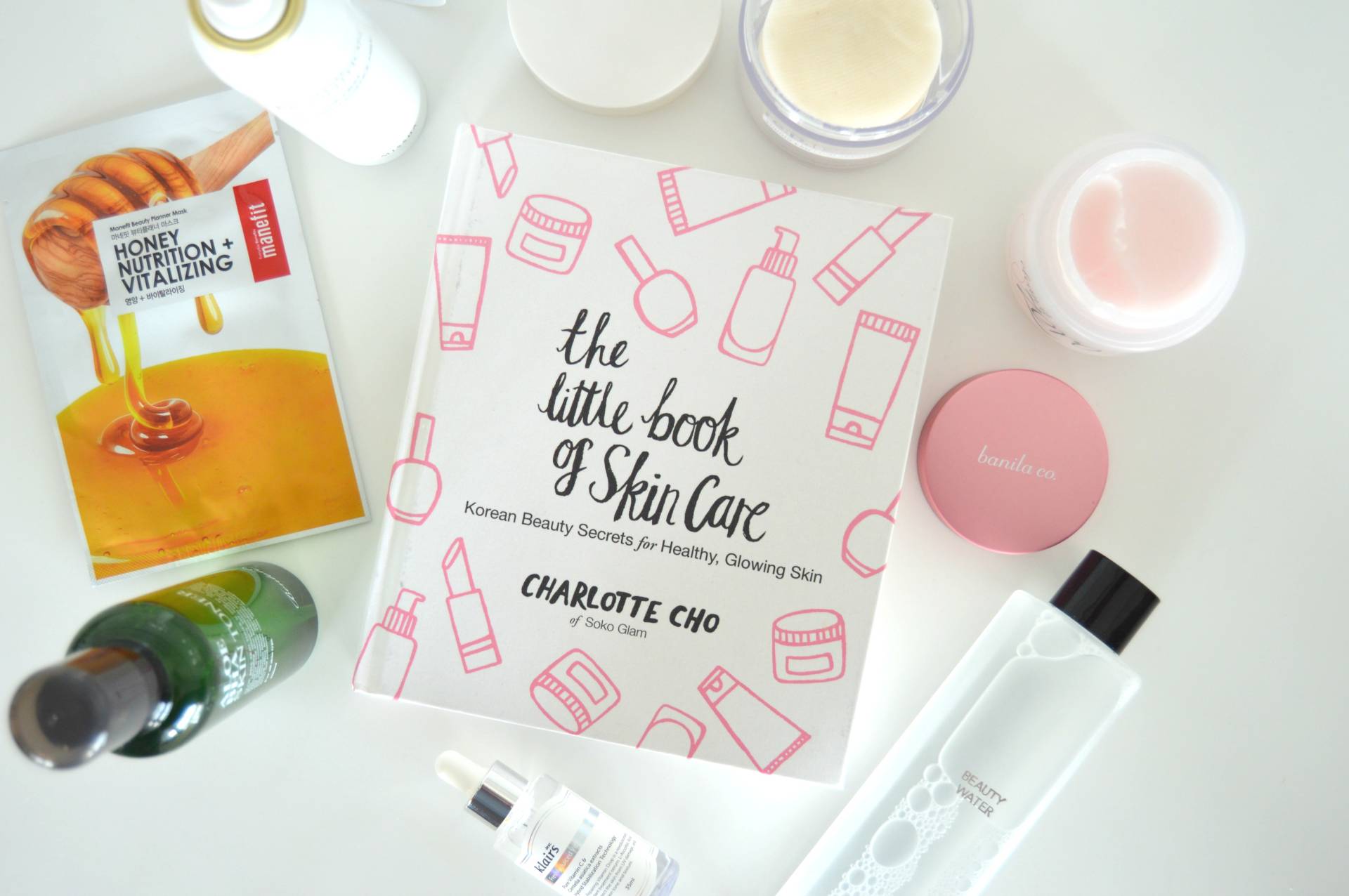 'The Little Book of Skincare' + Soko Glam = kbeauty