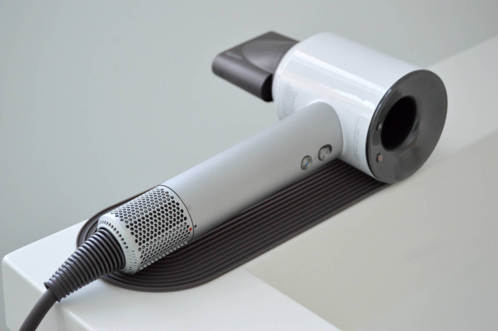 Dyson Supersonic Is The 399 Hair Dryer All That OMGBART