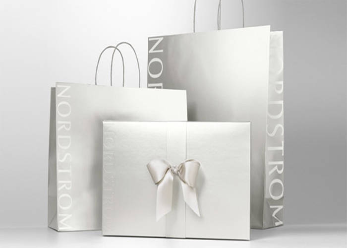 nordstrom-holiday-2016-beauty-gift-guide-inhautepursuit